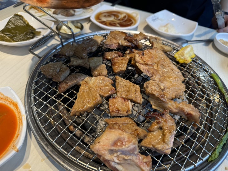  인천 가정동 고기집 단체모임 장소 추천 - 명륜진사갈비