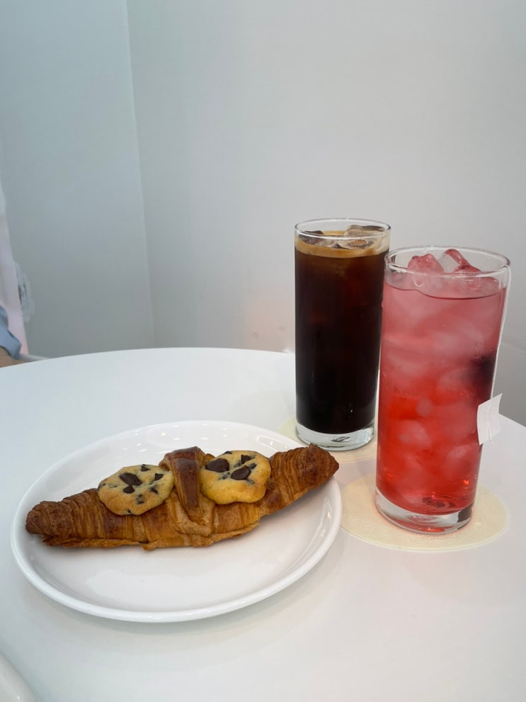  [익산 카페] 디저트가 맛있는 동산동 카페 추천, 온즈 (ONZE)