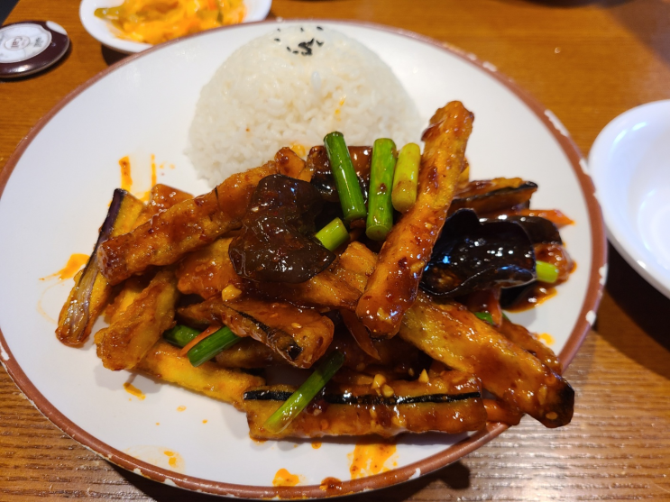  [강남 맛집] 남소관 우육도삭면 - 덮밥 맛집