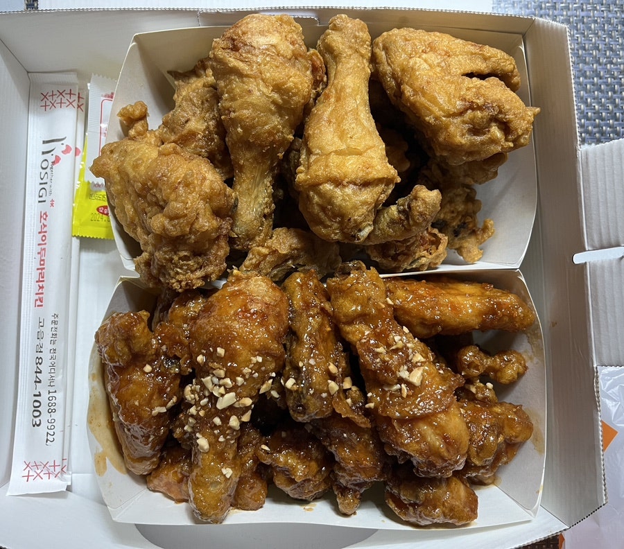 호식이두마리치킨 고읍점 사진 4