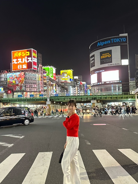  [도쿄02] 신주쿠 밤 구경 / 나리타공항에서 신주쿠역 가는법, 나리타익스프레스, 신주쿠 맛집 타츠노야 츠케멘 웨이팅, 신주쿠 워싱턴호텔 조식, 야스요빌딩, 신주쿠 고양이 후기