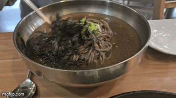  은둔식당, 소바달인(메밀 국수)'일산이삭소바'