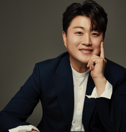 한국의 파바로티 <b>김호중</b> 교통사고 내고 도망 혐의로 <b>경찰 조사</b>... 
