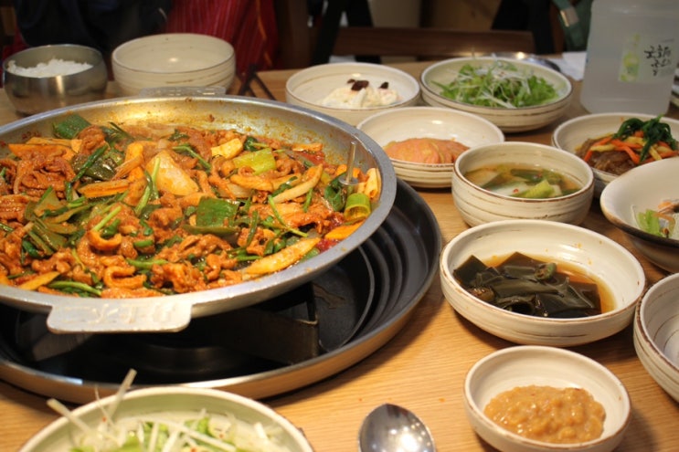  부모님 모시고 식사하기 좋은 울산오리고기 성안동 원터가든