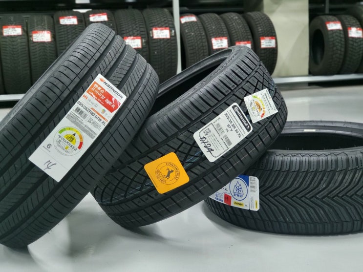  볼보 S90 255/35R20에 추천하는 사계절 타이어 종류