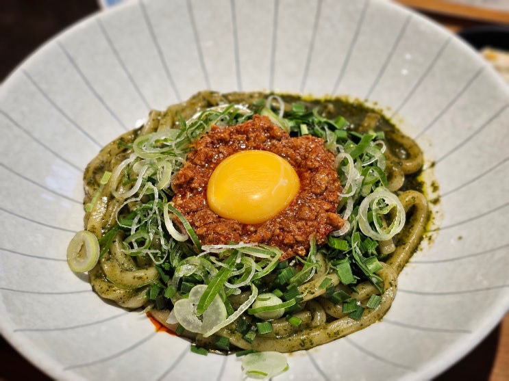  가로수길 소바맛집 '카소미야 가로수길본점' 바질마제소바, 히레카츠 후기 :)