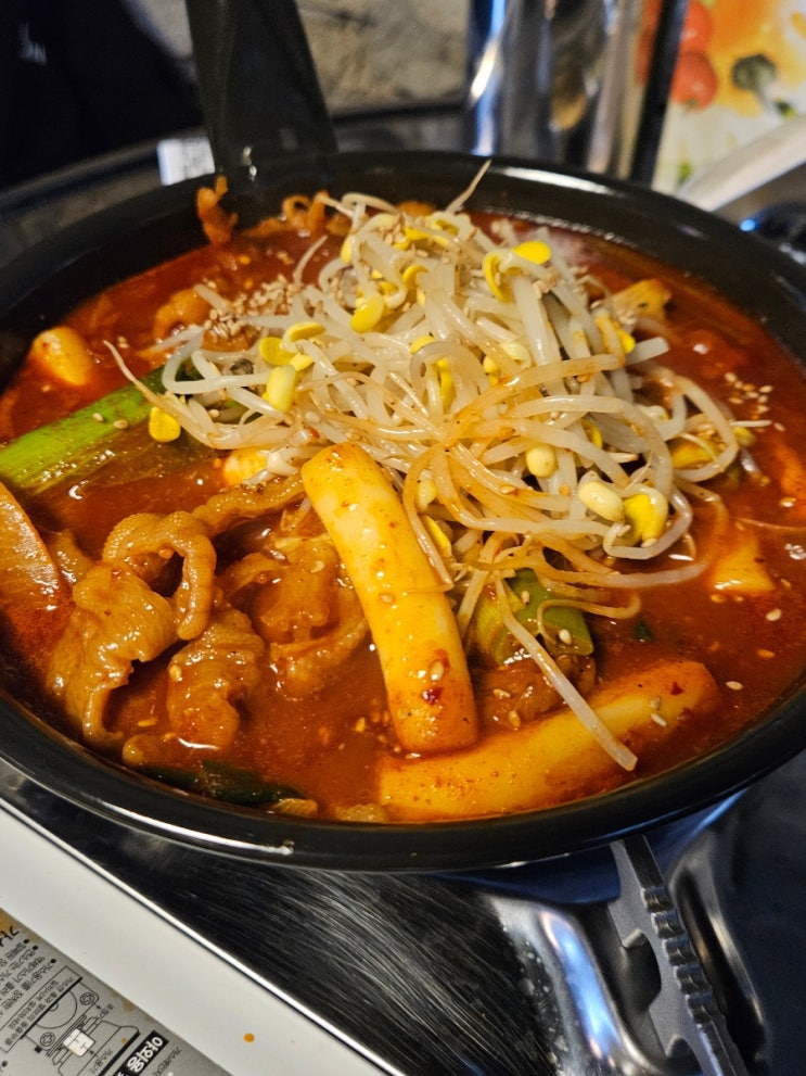  춘천 닭발 맛집 아재불닭발&오돌뼈 춘천점