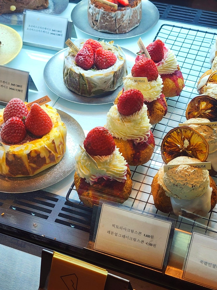  안산 고잔역 카페 추천 분위기와 디저트가 맛있는 오어스커피하우스
