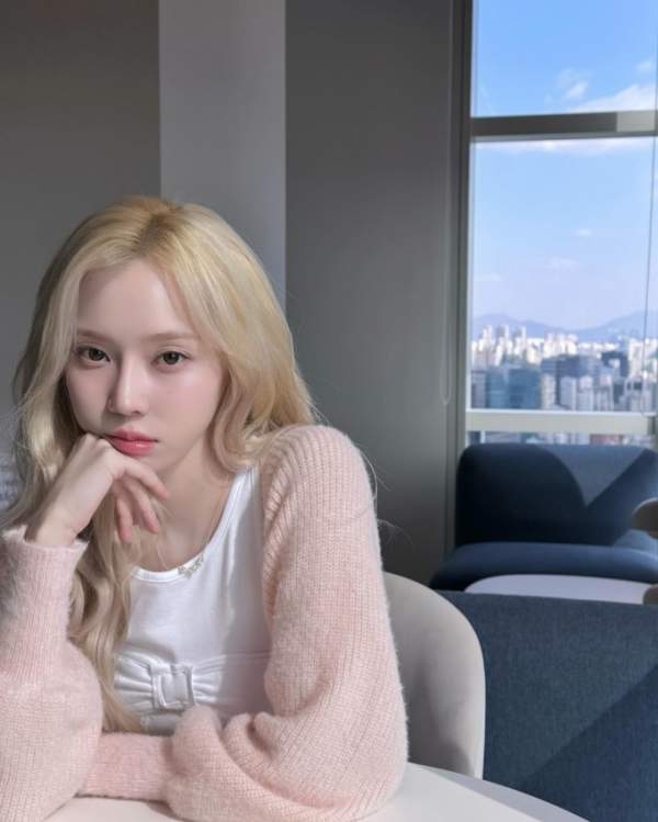 촬영 중 화재 발생! <b>에스파</b>의 <b>윈터</b> 활동 중단과 사전 녹화 취소