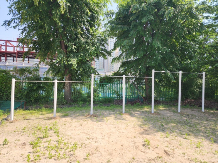  [날개스포츠] 남양주도농중학교 철봉 도색, 체육시설물 도색 작업