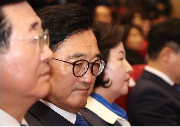 [속보] 우원식, 추미애 꺾었다... 민주당 국회의장 후보로 선출