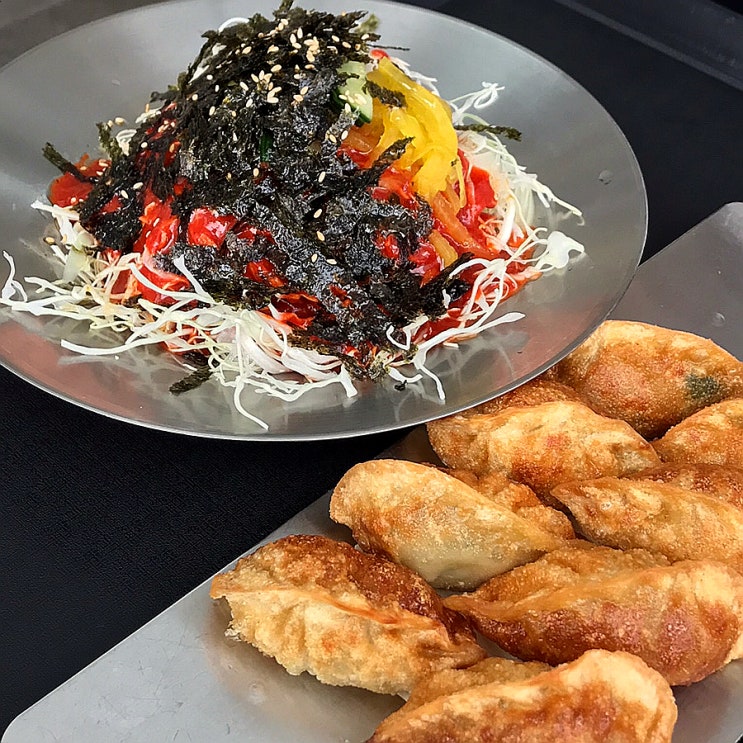 〔포항맛집〕 영일대 _ 바다가 보이는 #태산만두 , 오전부터 오후까지 만석! 태산만두전골도 있어요 〔포항맛집〕 영일대 _ 바다가 보이는 #태산만두 , 오전부터 오후까지 만석! 태산만두전골도 있어요
