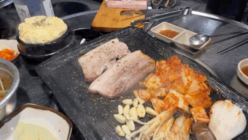  건대 역대급 가성비 삼겹살 껍데기 | 설레임삼겹살