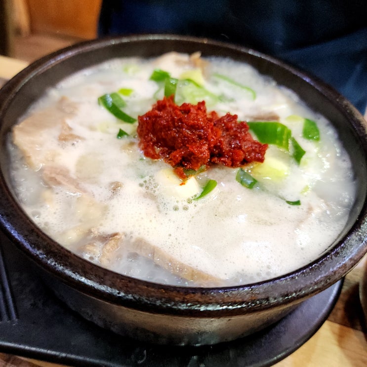  부산 서면 24시간 영업하는 아침 식사 맛집 수영본가돼지국밥