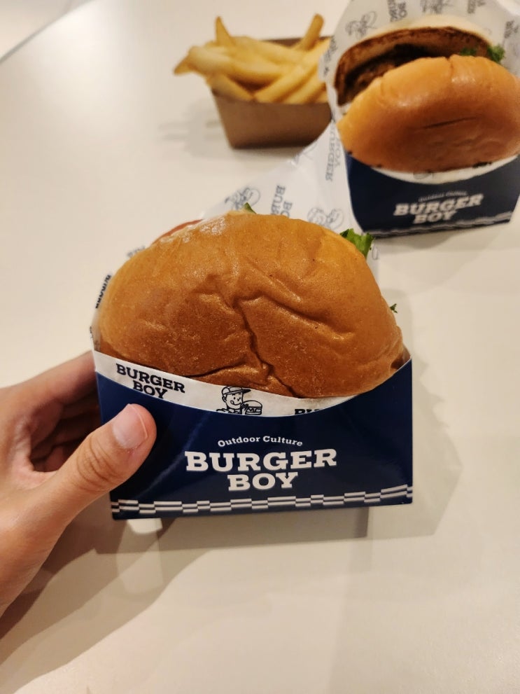  성수 배달 맛집 |  업그레이드 슈비버거를 파는 버거보이 성수낙낙점