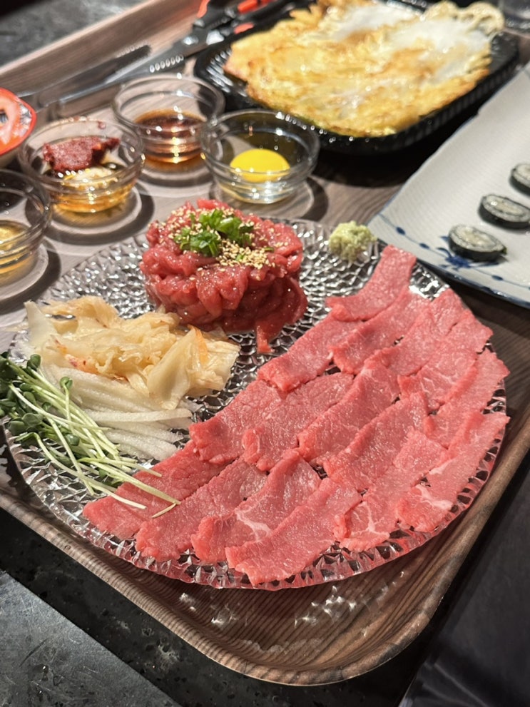  광안리 술집 ‘온심가’ 드론쇼 명당 자리 오션뷰 식당 추천 (+ 육회 육사시미, 평일 저녁 방문 후기)