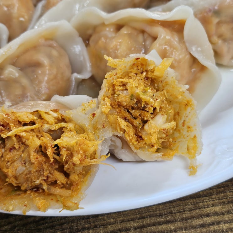 원조개성손만두 :: 직접 빗은 원주 김치 손만두 맛집