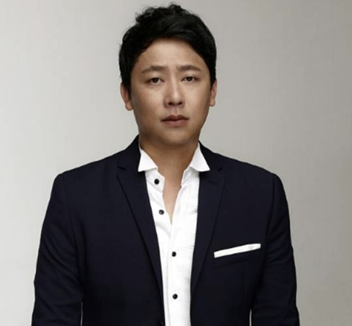 배우 <b>전승재</b>, 촬영 대기중 <b>쓰러져</b> 뇌출혈로 <b>3개월째</b> 의식불명