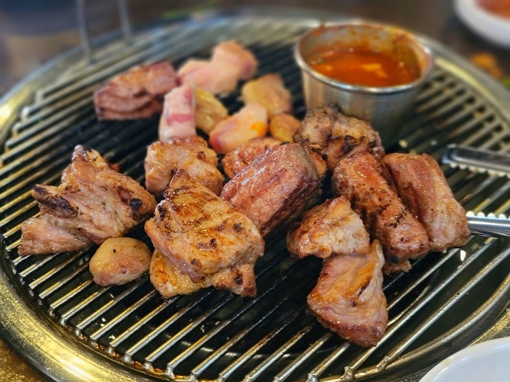 파주 프리미엄 아울렛 맛집 파주고기집 흑돼지형제들