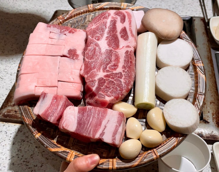  [성동] 고기를품다 본점 왕십리 목살 삼겹살 맛집 원탑 (+웨이팅)