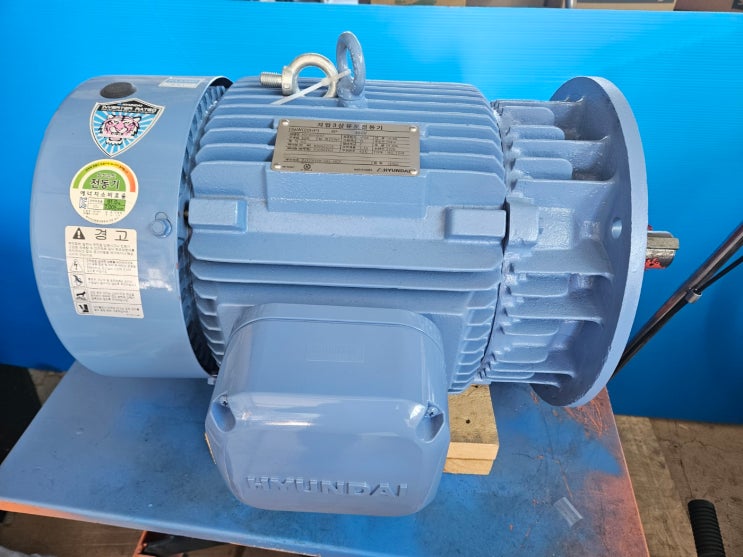  0406 15KW(20HP) 4P 380V 60Hz B5