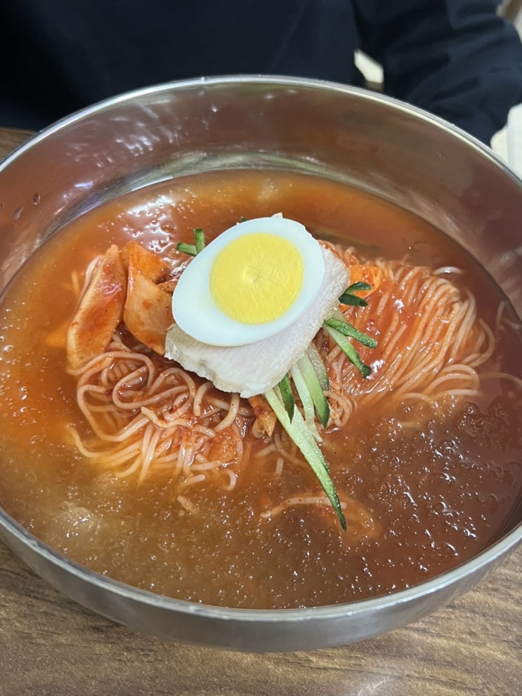  울산 언양 맛집, 시원칼칼한 짬밀면으로 더위 싹 물리치는 ‘꽃바위 가야밀면’