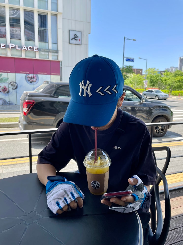 친절함과 배려심이 돋보인 불당동 탐앤탐스에서 시원하게 오렌지 에이드 한잔 / 천안식후감