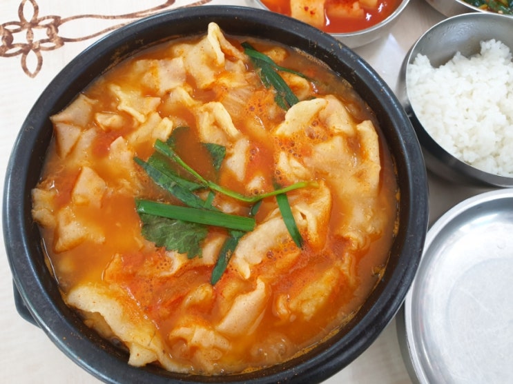  맛집_포항 시청_어탕: 뜨근하고 얼큰한 어탕 수제비 한 그릇