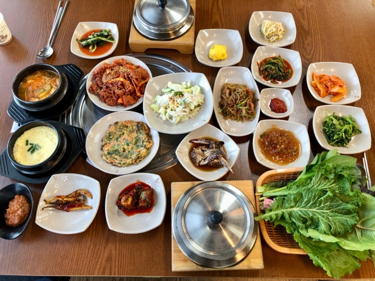  영종도 한식 맛집 고목정쌈밥 본점 푸짐하고 정갈한 한상