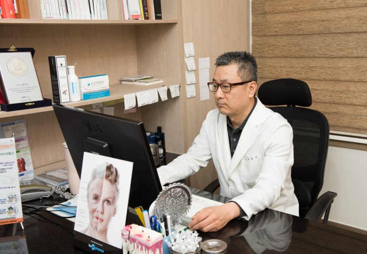  신림역점제거·점빼기, 잘하는 곳에서 하고 싶다면 봉천역인근피부과에서