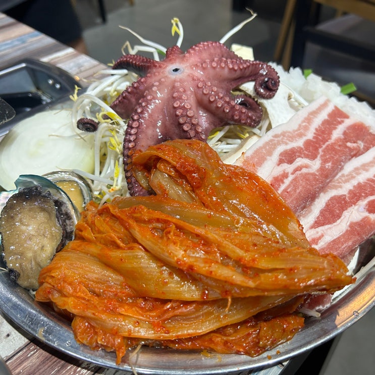  여수 엑스포역 맛집 엑스포해물삼합 푸짐한 양의 대형 식당