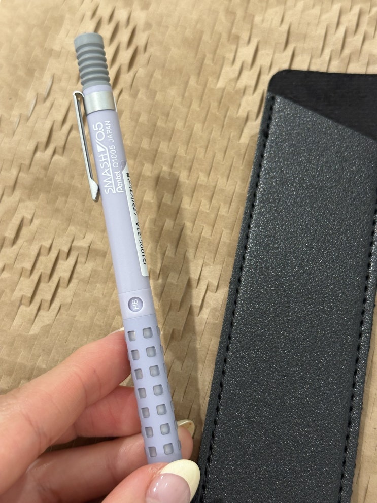  보라색덕후 필기구 리뷰 : 펜텔 스매쉬 라이트바이올렛  0.5MM (일본 아마존 연보라 한정판)
