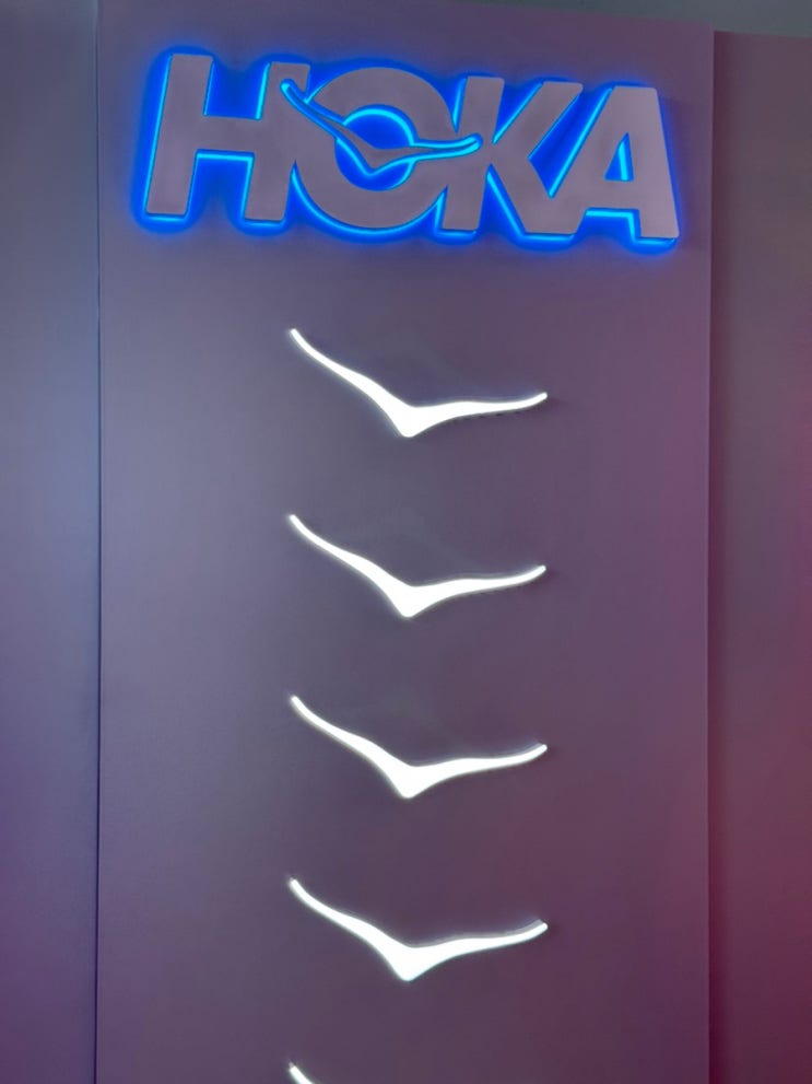  성수동 호카 HOKA 오네오네 팝업