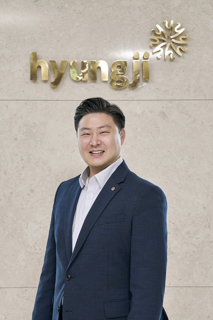  형지엘리트 매출 1000억 돌파 영업이익 92% 신장, 3분기 누적 957억원 "영업이익 92% 신장