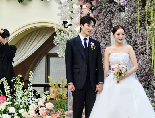 김기리 문지인 프로필 드디어 결혼식 조혜련 박진주 백지영 축가