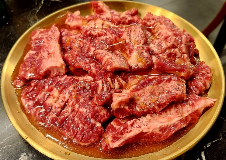  마산 소고기 맛집 압구정화로구이 댓거리 고기집