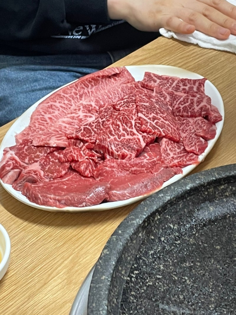 합천 소고기 투뿔 30년전통 미로식육식당