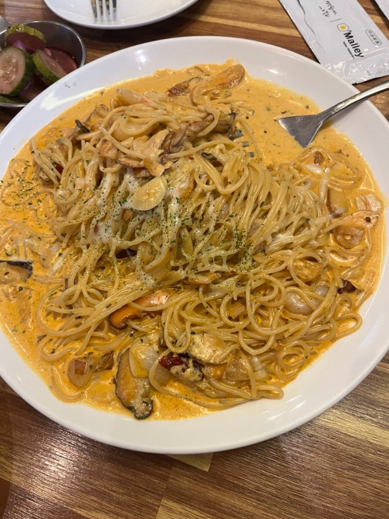 파주 롯데아울렛맛집 다양한 이탈리아음식과 스파게티 맛집 오말리