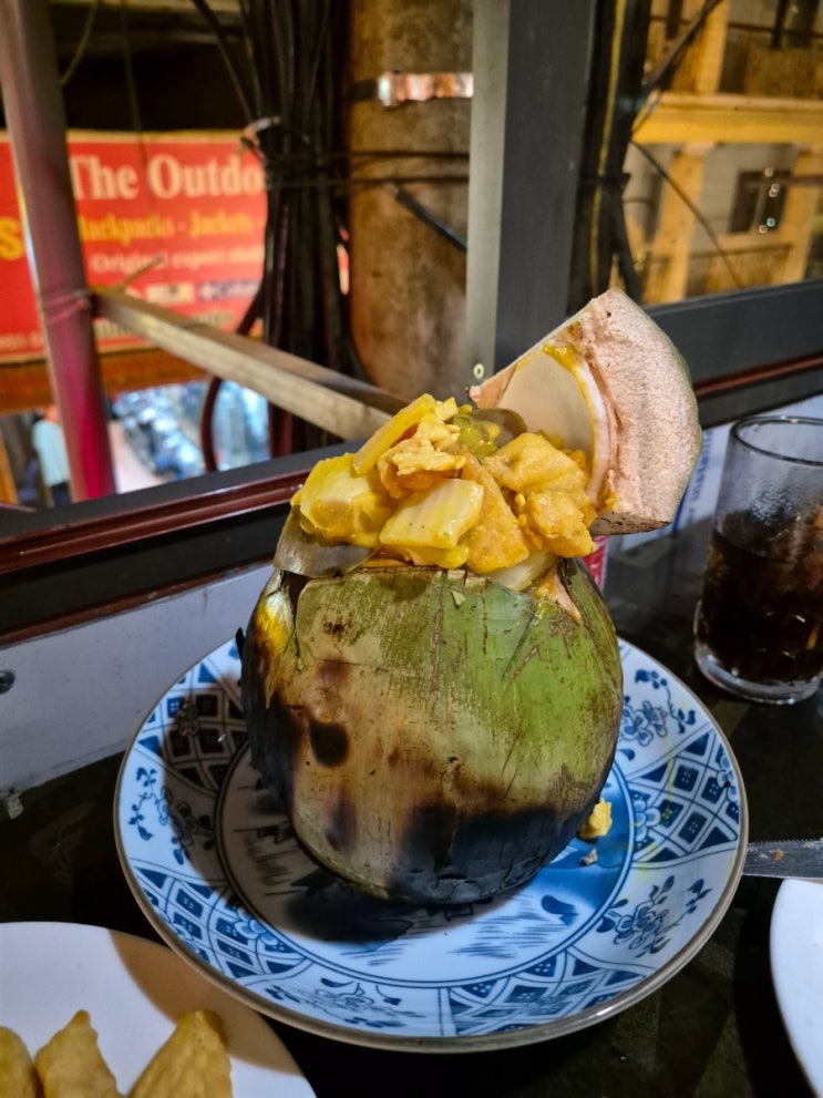  베트남 사파 식당 시카고 피자, 코코넛커리 최악 후기