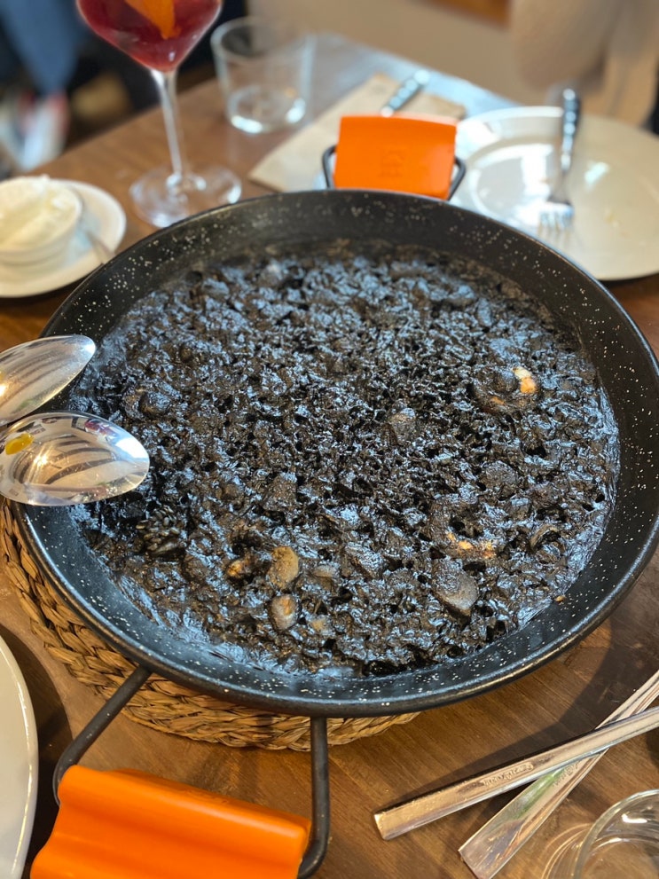  [스페인 여행 | 시체스 맛집] 또 가고 싶은 시체스 찐 맛집 엘 노이 드 알코이(El noi d'Alcoi)