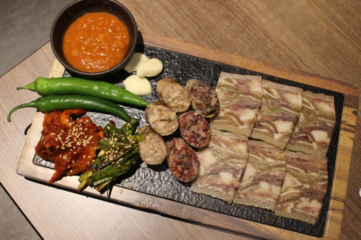  강동구청맛집, 담소소사골순대육개장 성내1호점 솔직방문후기