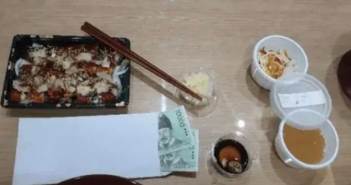 장례식장에서 장어초밥 시키자…음식값 돌려준 사장 장례식장에서 장어초밥 시키자…음식값 돌려준 사장
