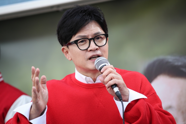 왜 다시 <b>한동훈</b>인가? (김무성·<b>홍준표</b>·황교안과 달랐다)