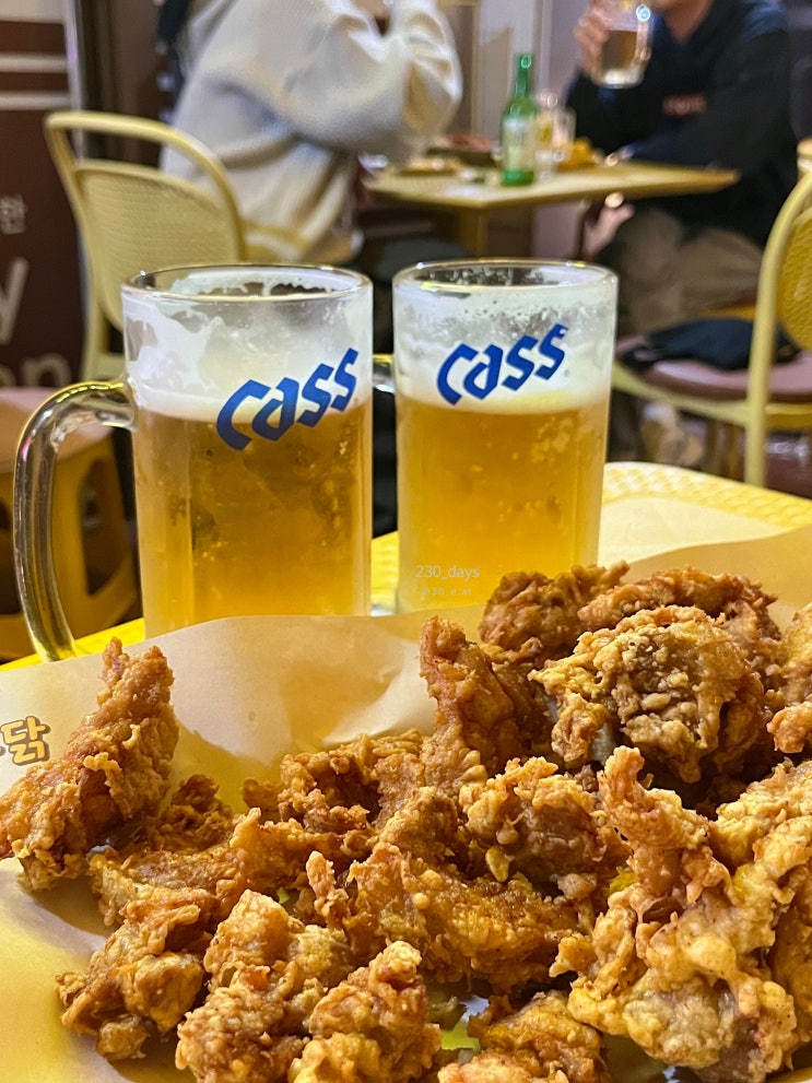  청라 야장 술집 노랑통닭, 6단지 야외 테라스에서 생맥