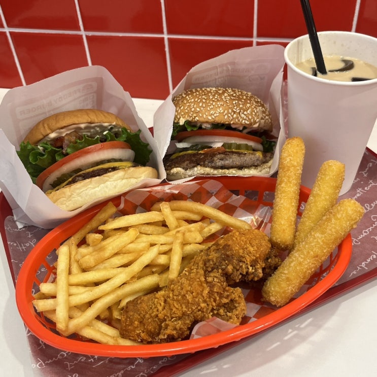  서울대입구역 햄버거 맛집 추천 프레디버거