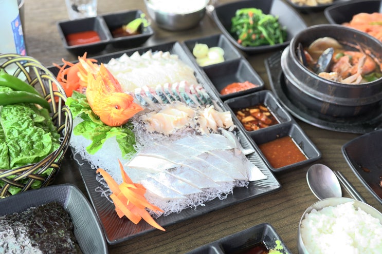 독보적인 성산일출봉맛집 통갈치구이정식 2인 '성산해촌'