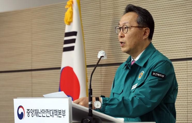 <b>전공의 복귀시한</b> 8월 아냐...전문의 취득하려면 즉시 복귀해야"