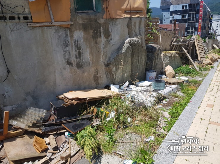 겨우 남은 양산읍성 북쪽성벽