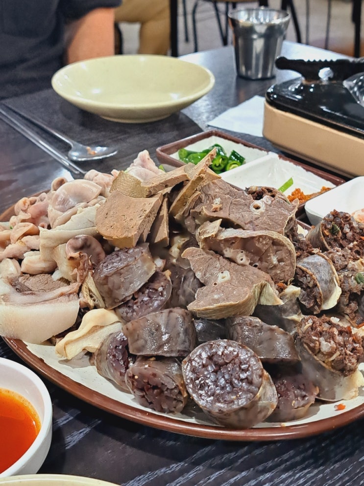  [군산] 군산순대국밥 - 맛도 좋고 인심도 좋은 순대국밥 맛집