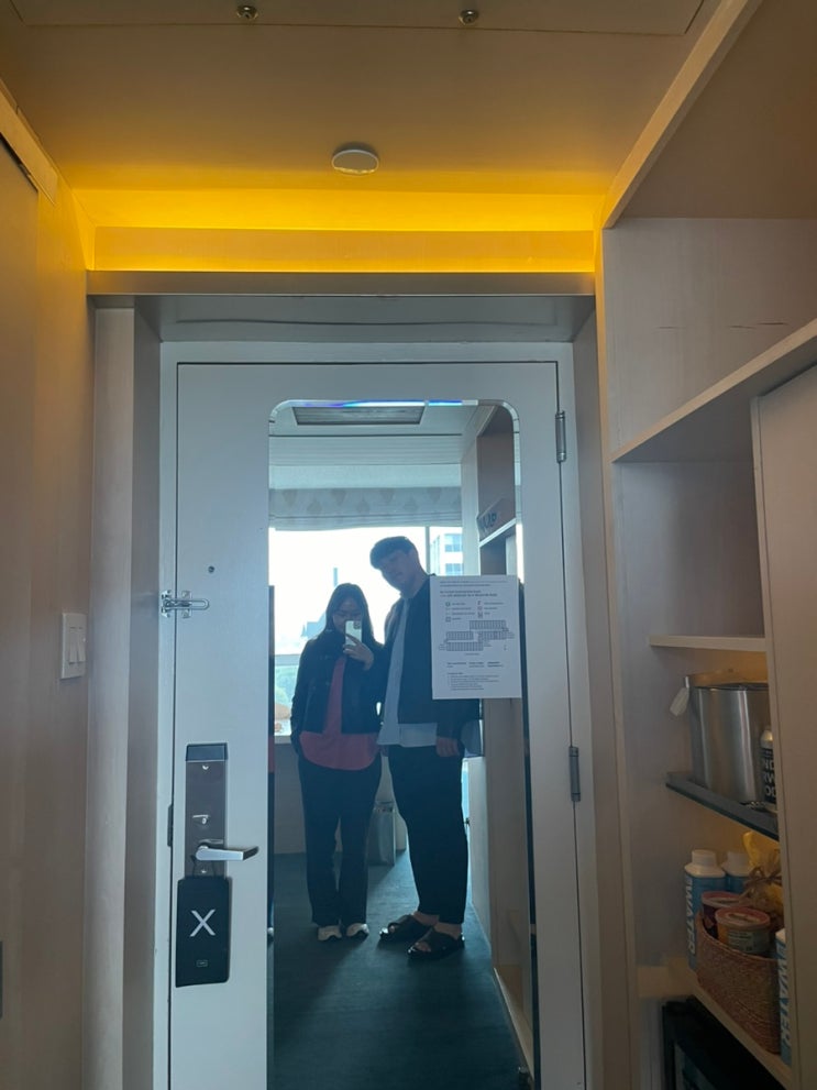  [결혼기록] 3월의 비 오는 LA 신혼여행 3일차 (홍콩반점, 할리우드 사인, 게티센터, 핑크스 핫도그, 폴스미스핑크월, 비벌리힐스)